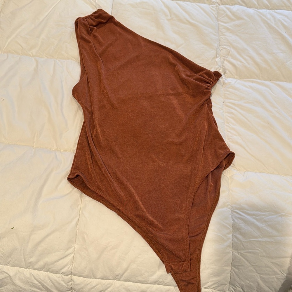 VICI rust body suit like new barely worn